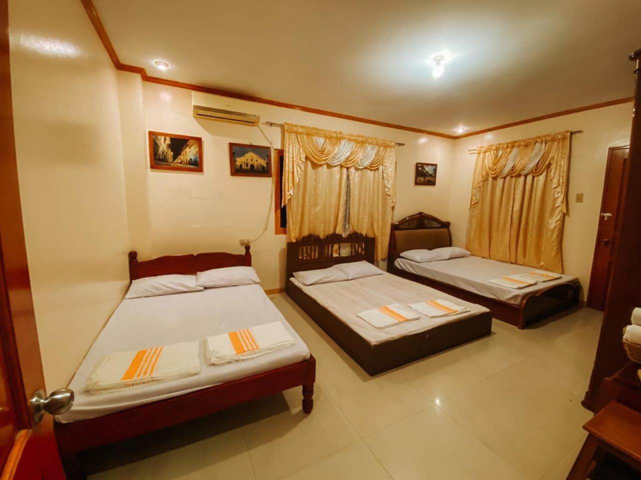 The Orange House - Vigan Villa ภายนอก รูปภาพ